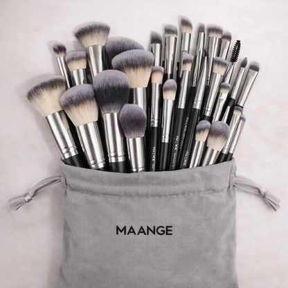 MAANGE Premium Make up Pinselset 30 Stück inkl. Tasche